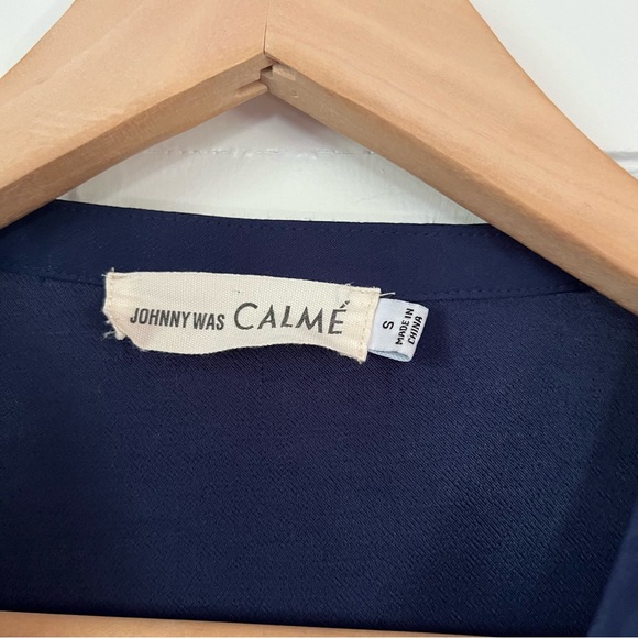 JOHNNY WAS CALMÉ Blue Short Sleeve Peasant Top with Tassels Size Small - Picture 9 of 10